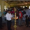 මස්කෙළිය සමන්එලිය විද්‍යාලයේ දරුවන්ට පාසල් උපකරණ සහ වියලි ආහාර ද්‍රව්‍ය බෙදා දෙයි